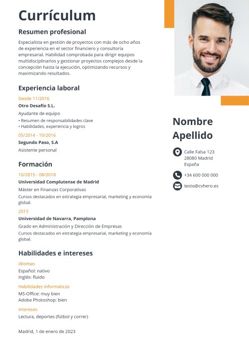 Ejemplo para CV with sidebar right